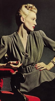 article-0-1A3375AD00000578-14_233x423