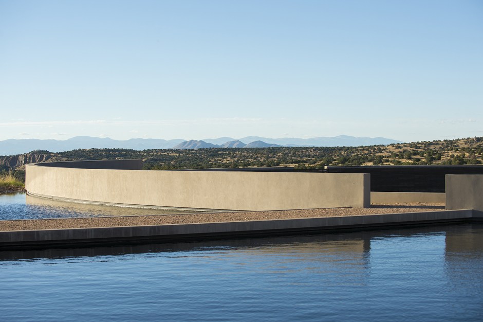 tom-ford-ranch-75-million-sale-12