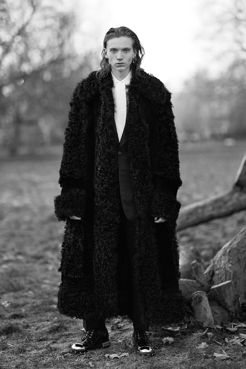 alexander-mcqueen_fw17_fy6