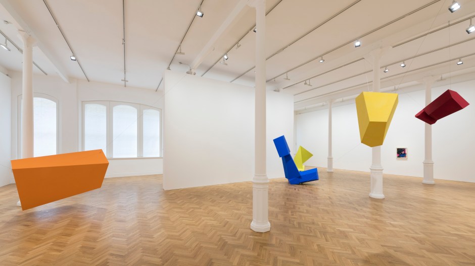 'Joel Shapiro' installed at Pace London, 6 Burlington Gardens, M