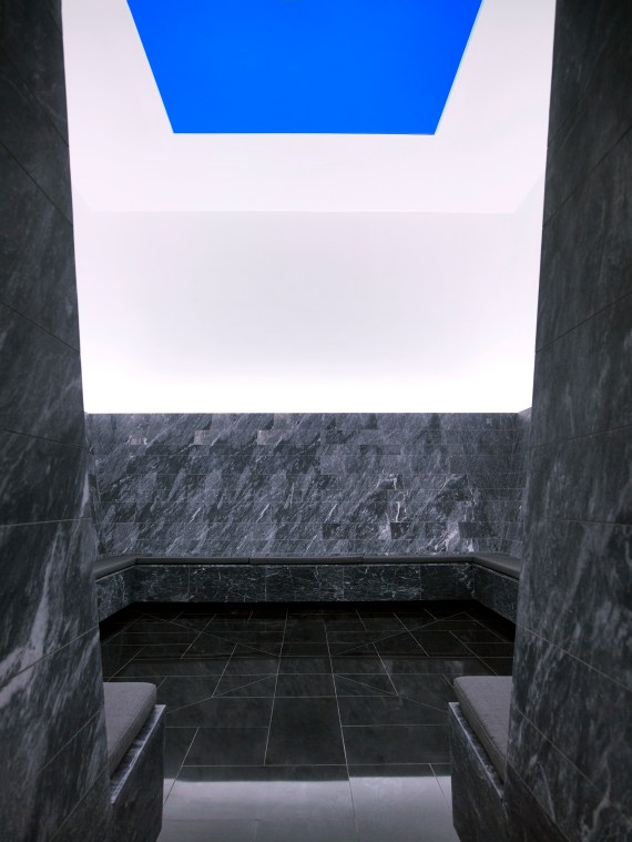Sky-Plain-by-James-Turrell-at-Amanzoe-Villa-31_High-Res_14486.jpg