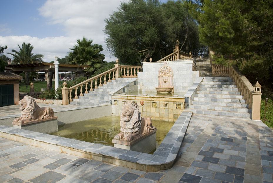 9. FUENTE AVENIDA IMPERIAL