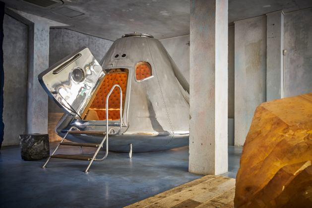 APR - TIMOTHY OULTON - NOBLE SOULS (1)