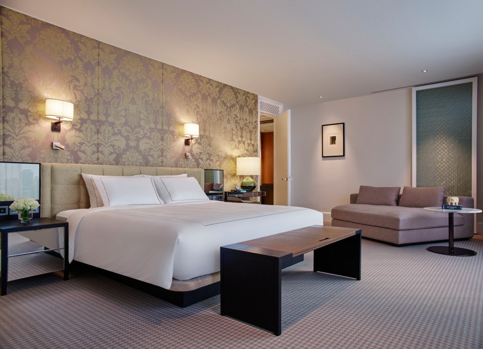 Grand Hyatt Erawan Bangkok_Diplomat Suite Bedroom
