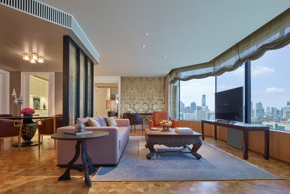Grand Hyatt Erawan Bangkok_Diplomat Suite Living Room