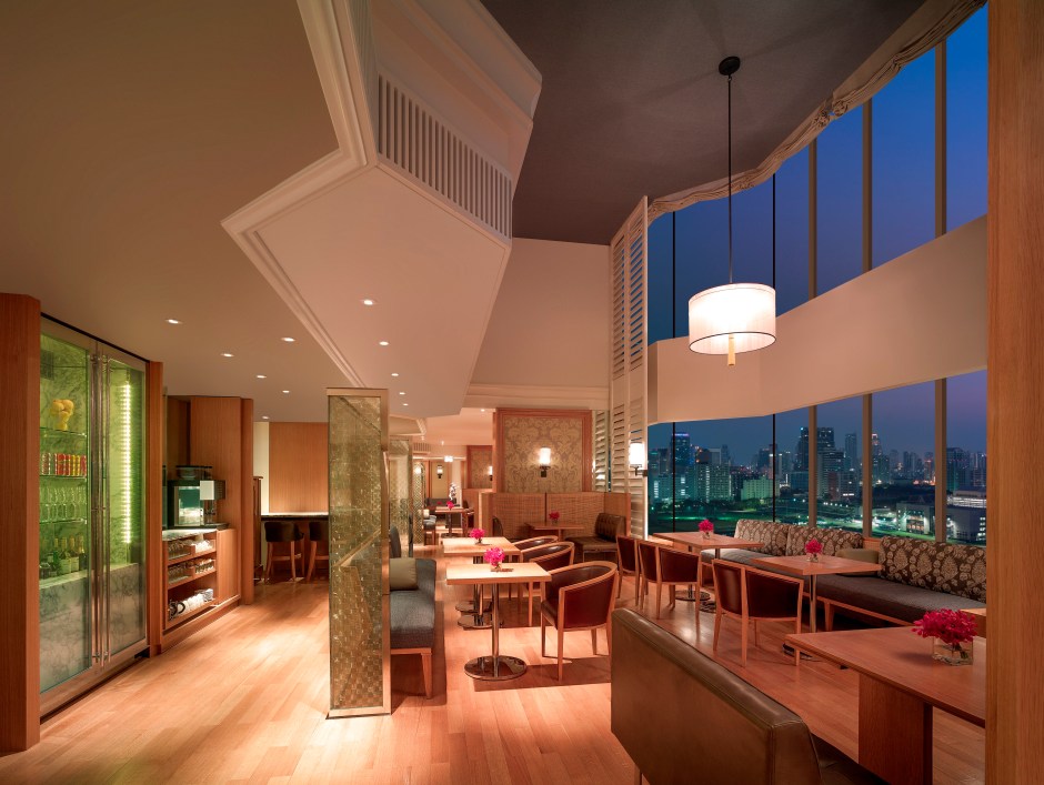 Grand Hyatt Erawan Bangkok_Grand Club Lounge_Dining Area