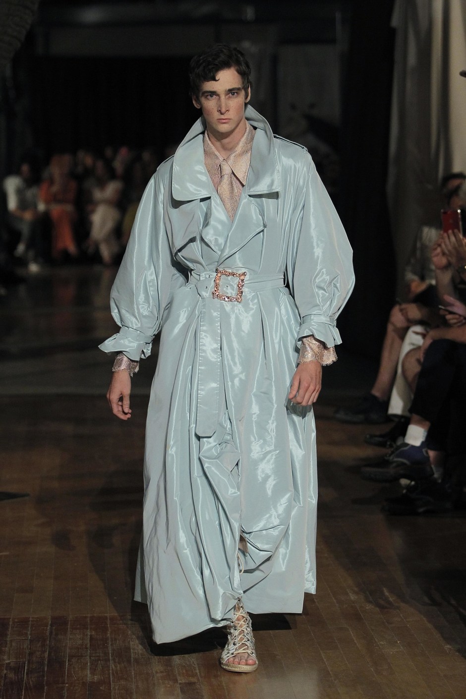 palomospain_06_jpg_6159_north_1382x_black