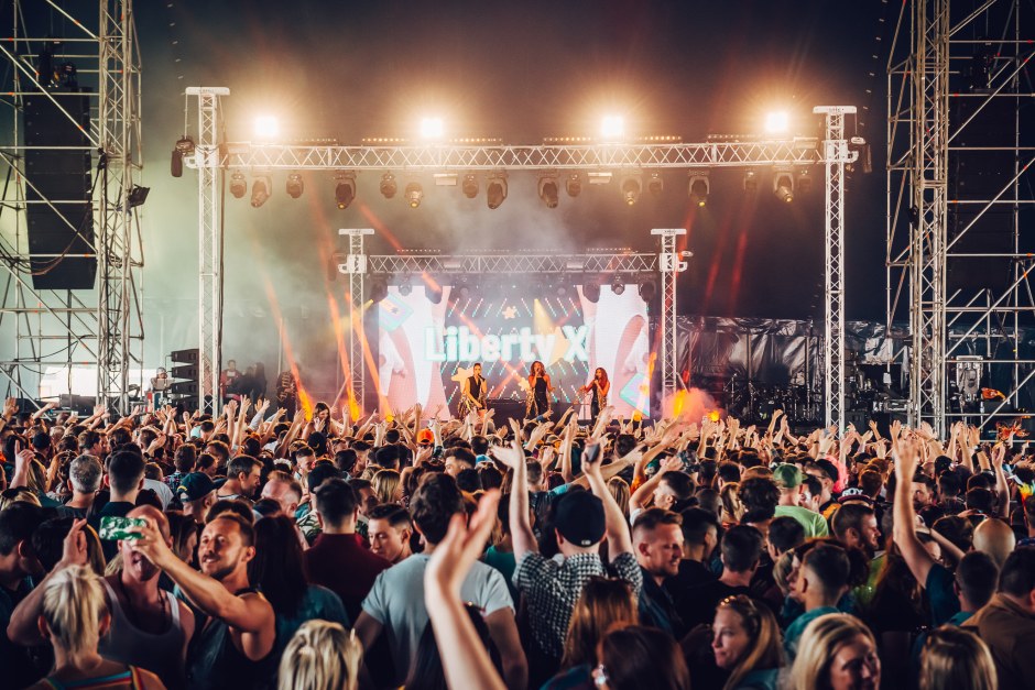 Photographer: www.lukedyson.com