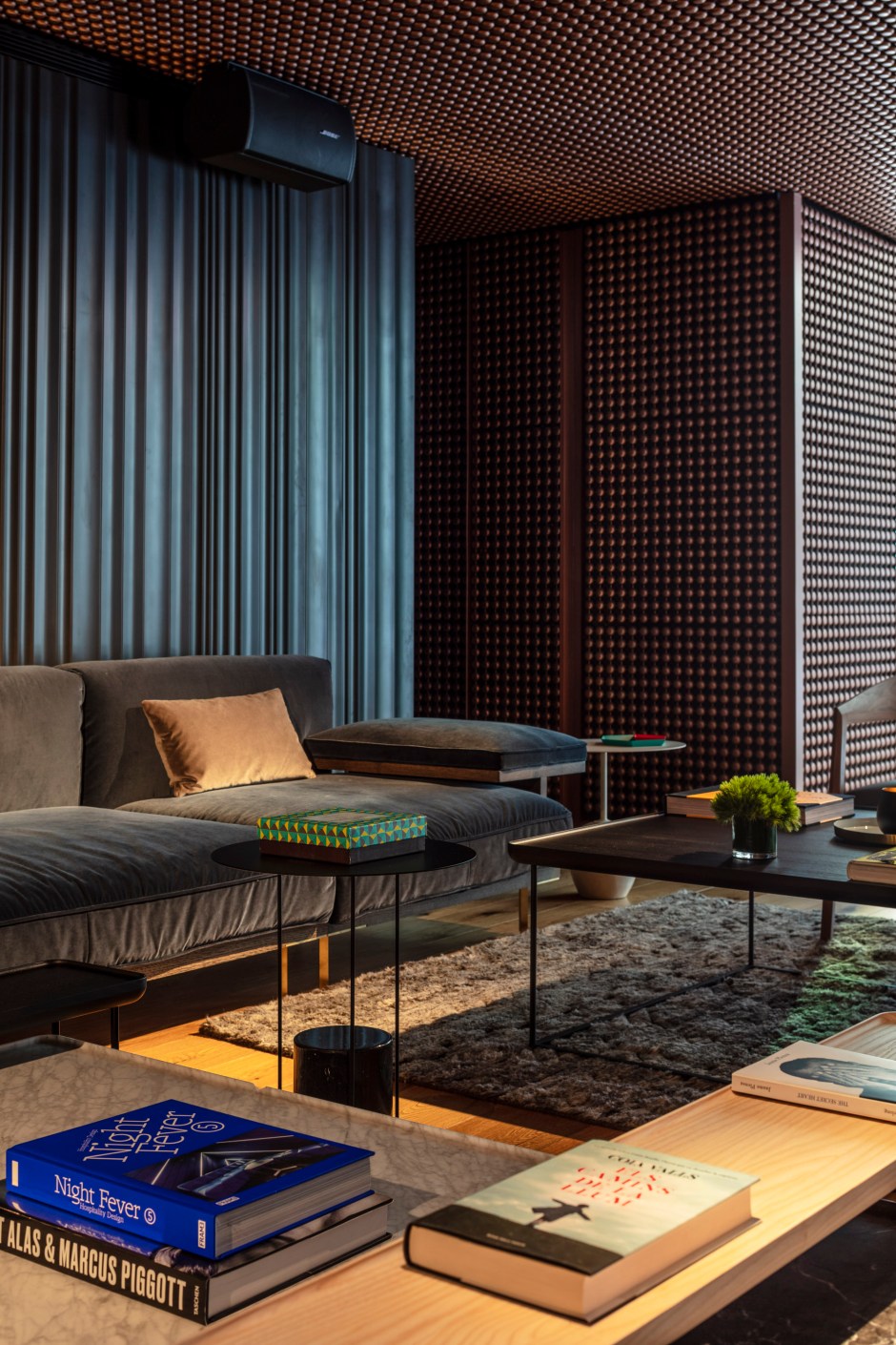 SirVictor_Lobby0367_AmitGeron_LowRes